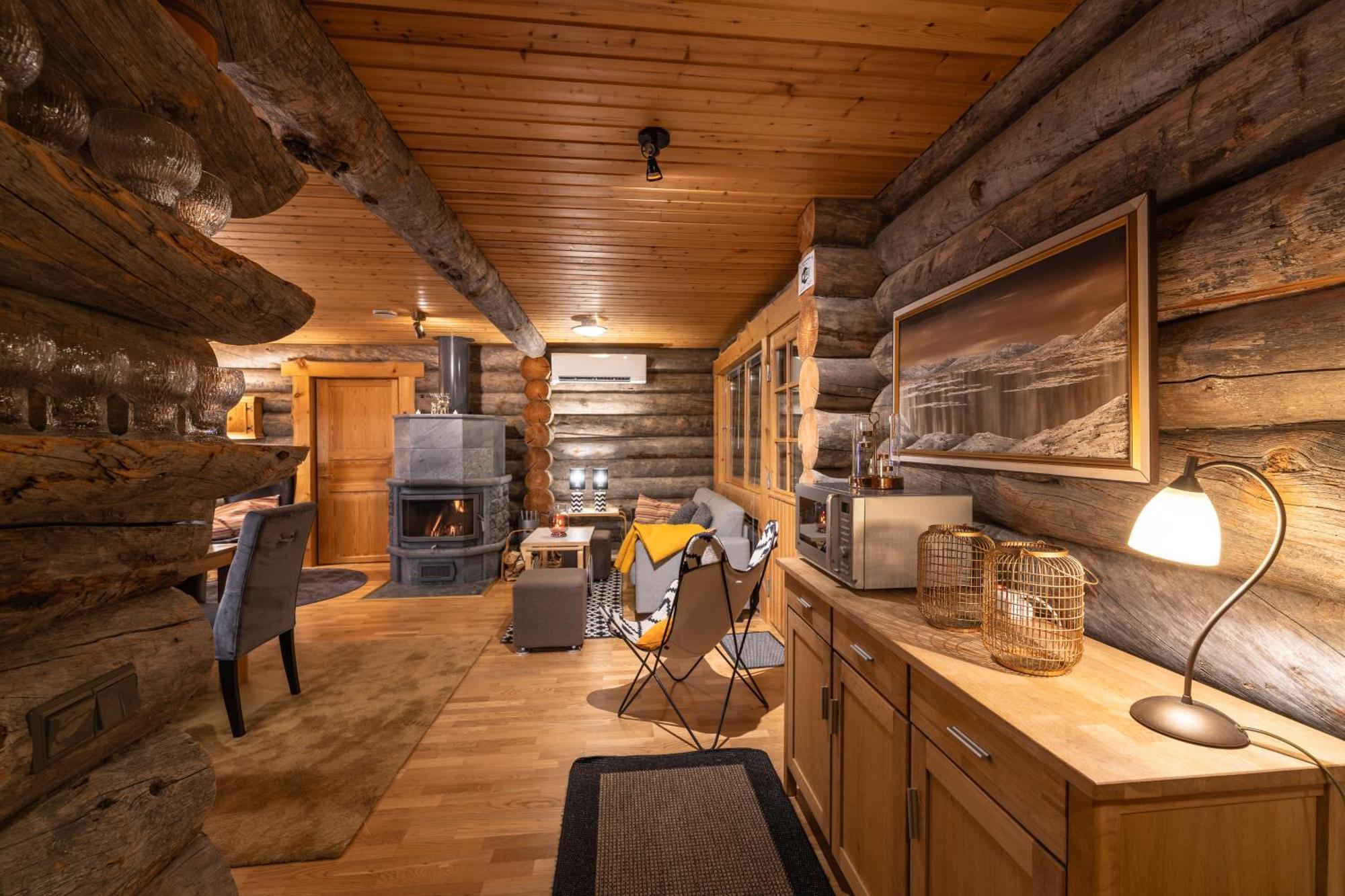 Kuukkeli Log Houses Villa Aurora "Pupula" Сааріселькя Екстер'єр фото